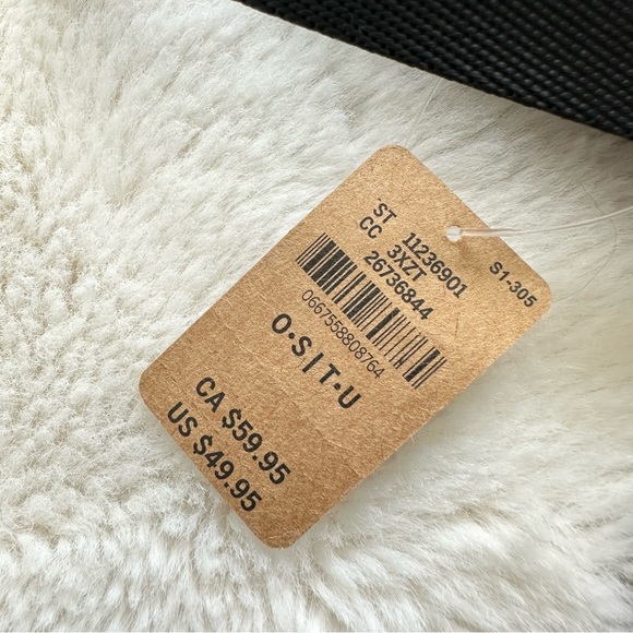 NEW!!! PINK tote bag Retail 49$! - Picture 3 of 5